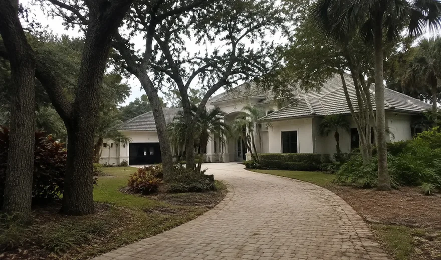 Roofing in Parkland FL, tile roof in a Heron Bay style subdivision